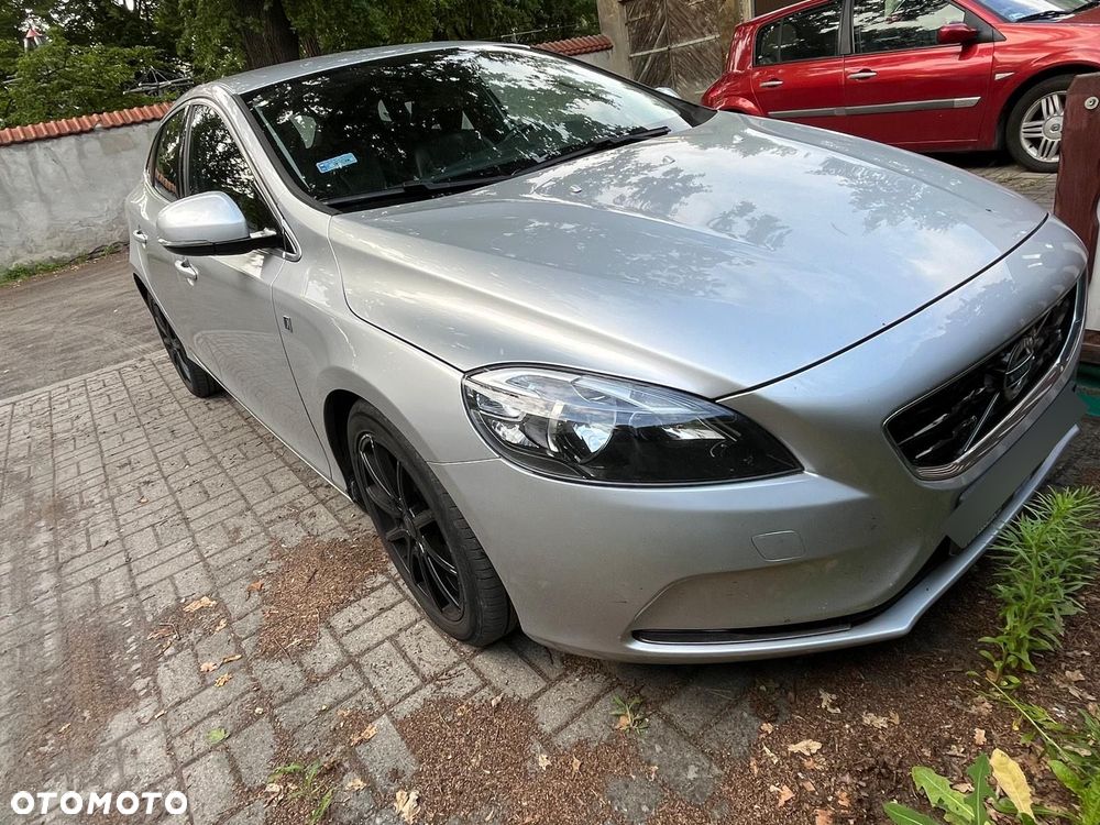 Volvo V40 T3 Drive-E Ocean Race - 3