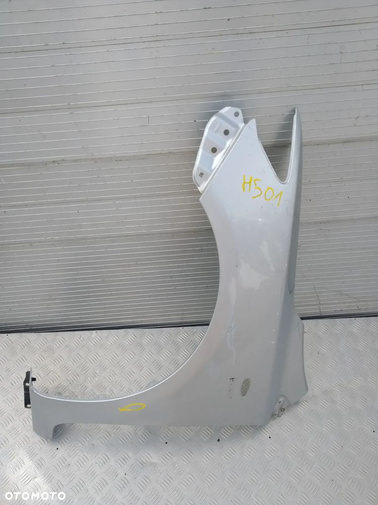 F354/F357/F371/F680/F748/H309/H327/H351/H501 BŁOTNIK LEWY TOYOTA COROLLA E15 SEDAN - 20