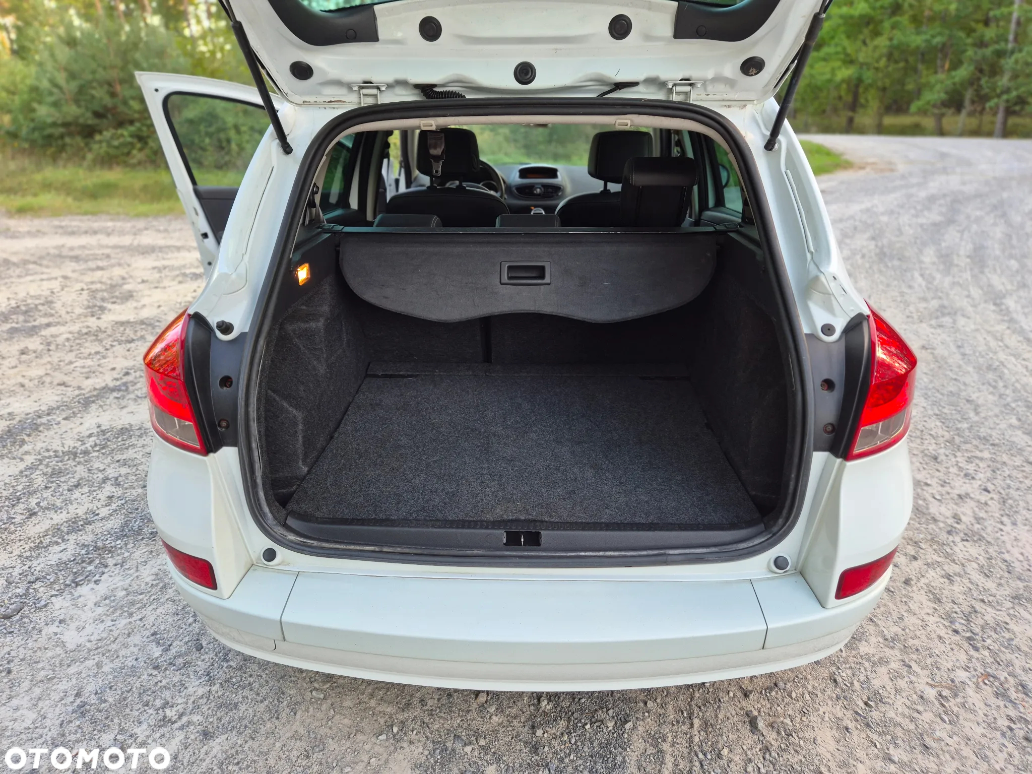 Renault Clio TCe 100 Grandtour nightDay - 28