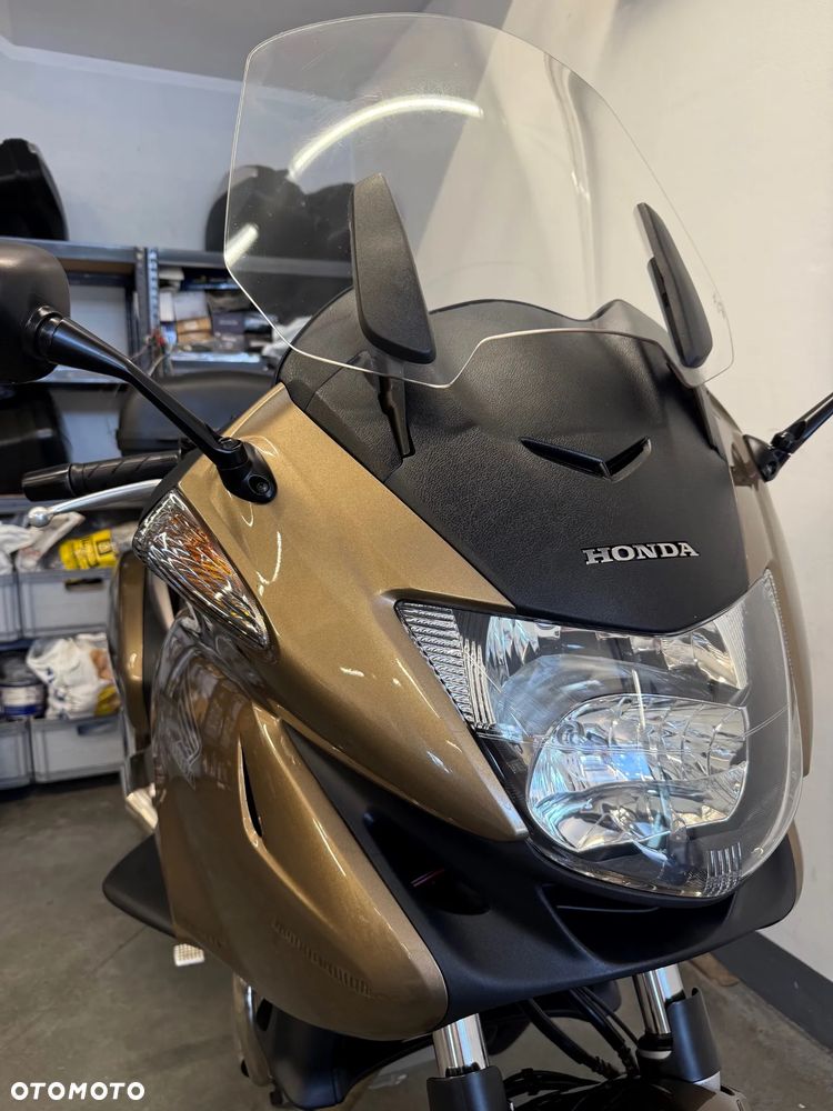 Honda Deauville - 33