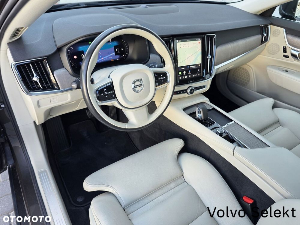Volvo S90 - 13