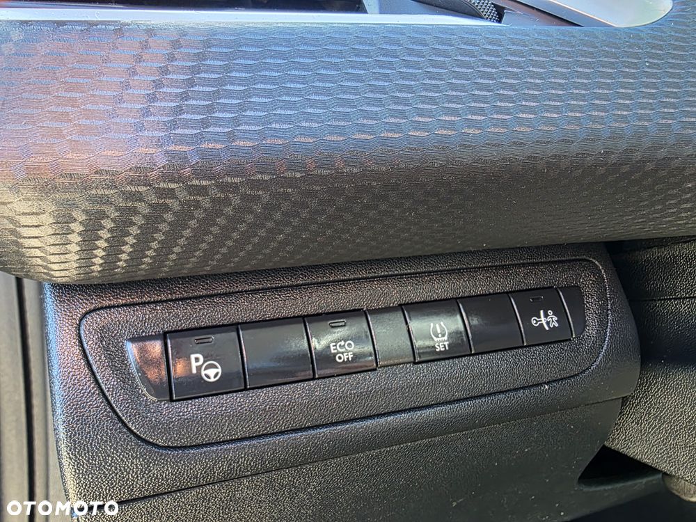 Peugeot 2008 BlueHDi FAP 120 STOP & START Business-Line - 22