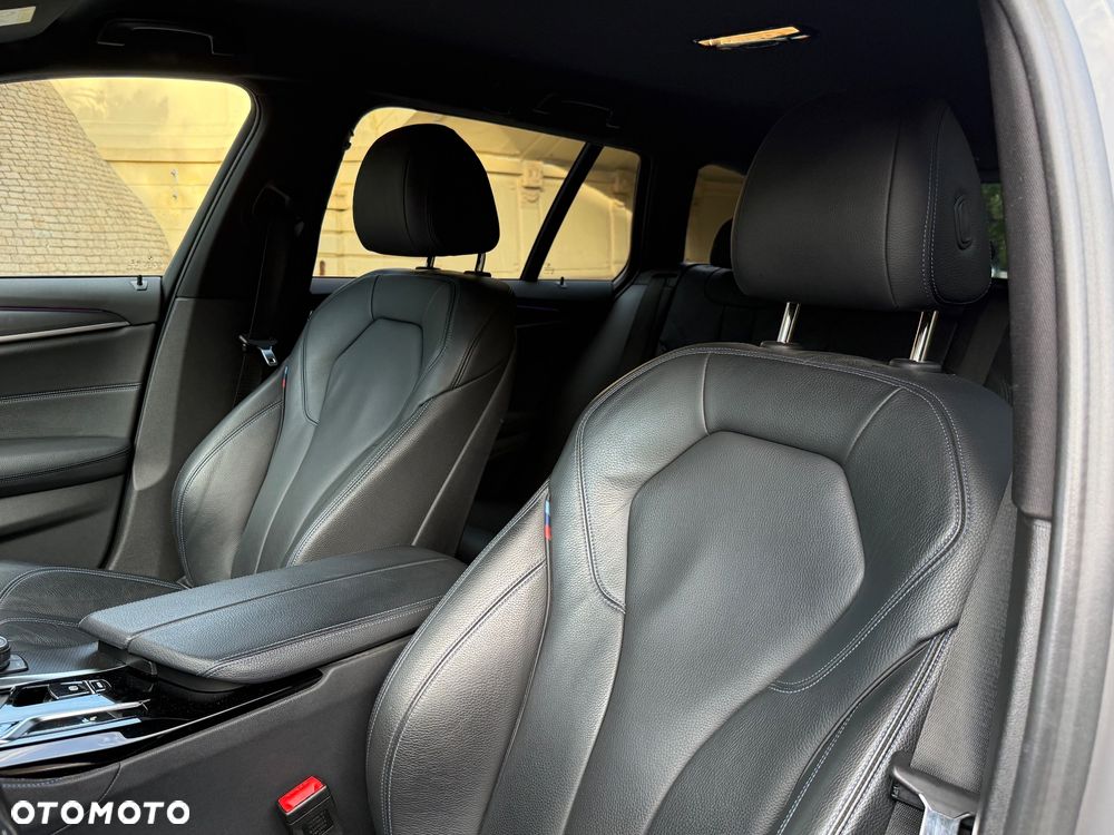 BMW Seria 5 520d M Sport Edition - 23