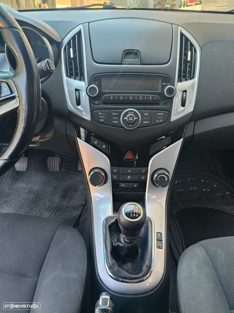 Chevrolet Cruze SW 1.7 VCDi LT - 16