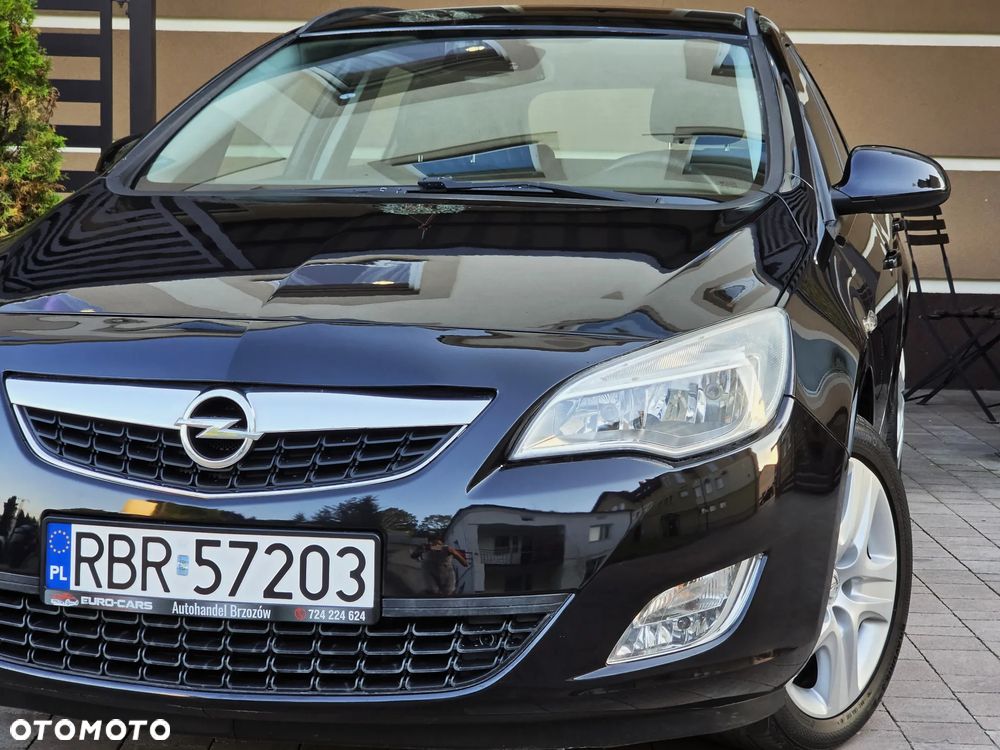 Opel Astra 1.4 T Cosmo - 8