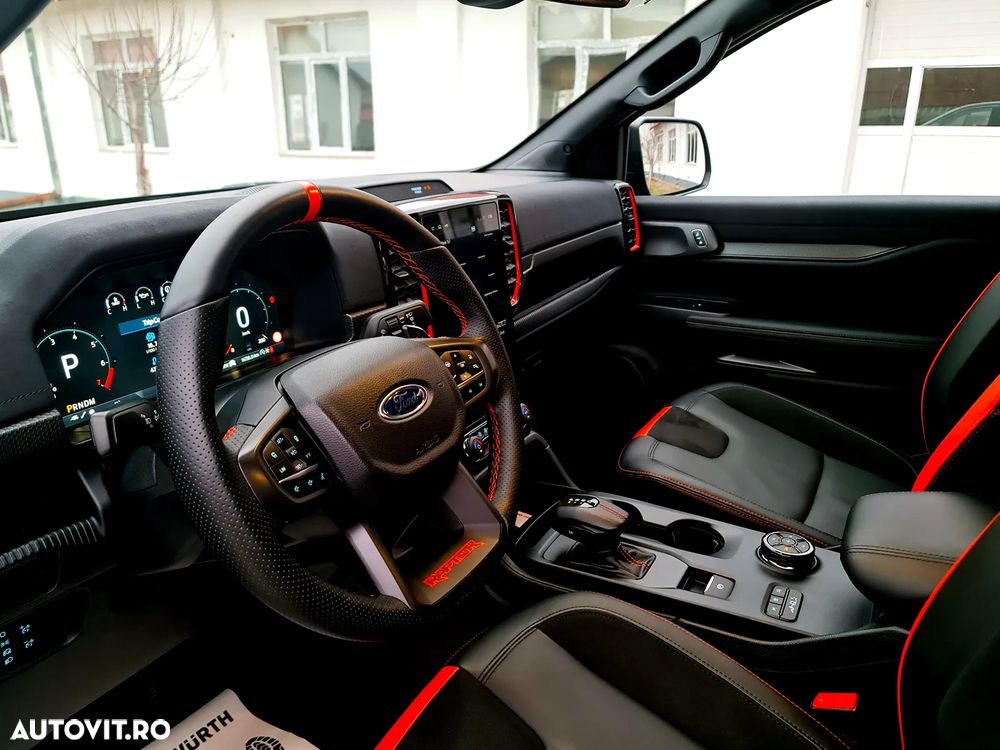 Ford Raptor - 37