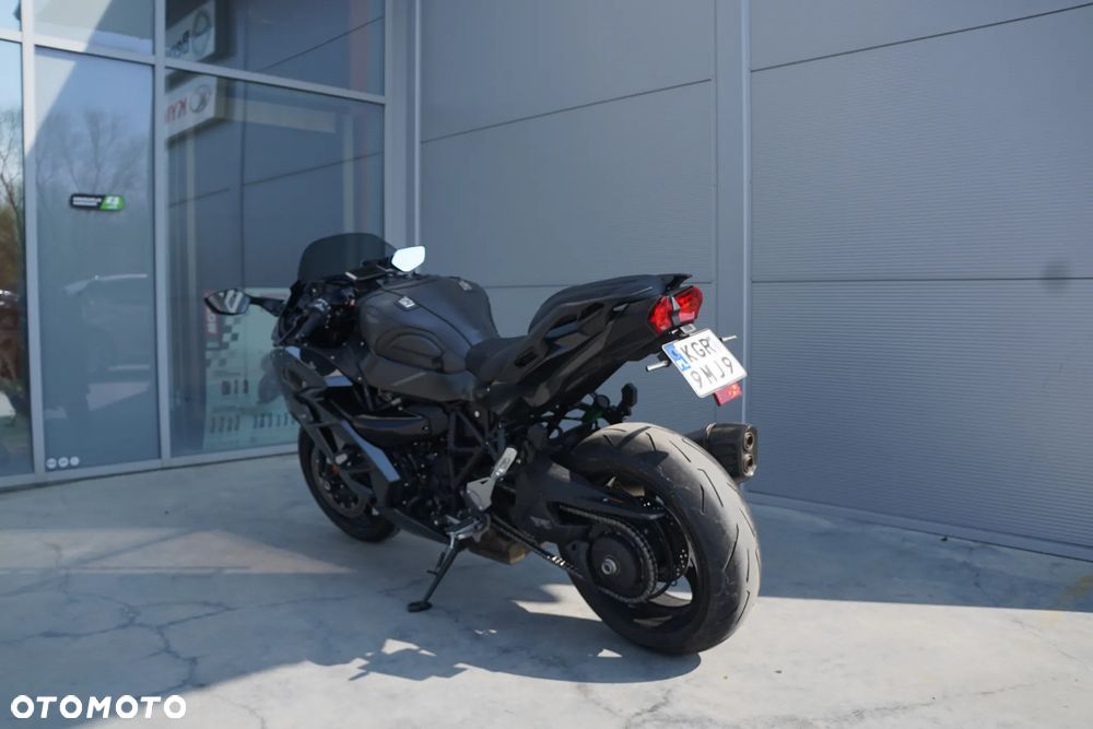 Kawasaki Ninja H2 SX - 7