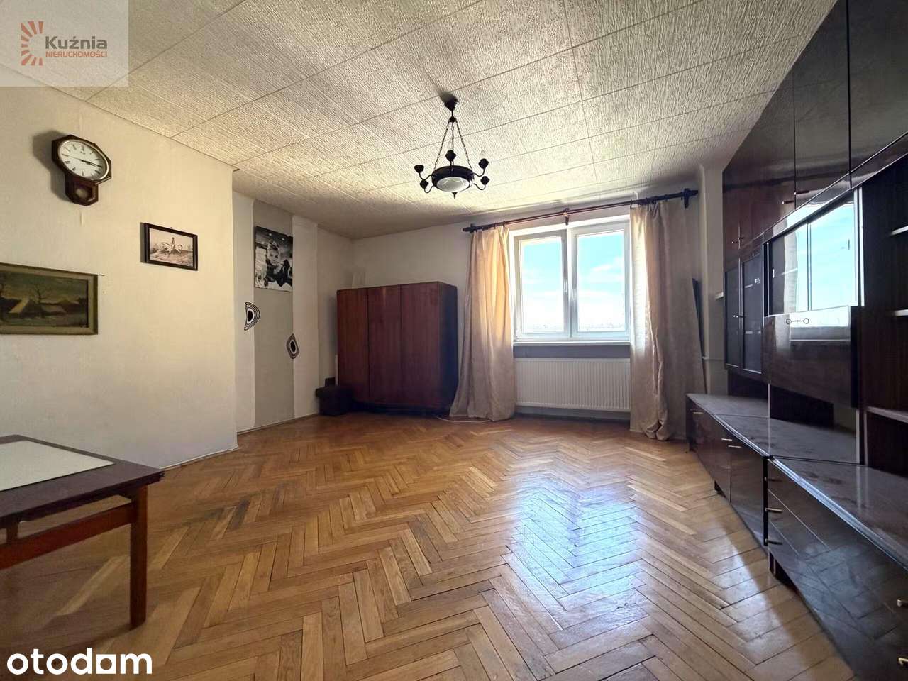 Kamienica z widną - widok od podwórza - ciche