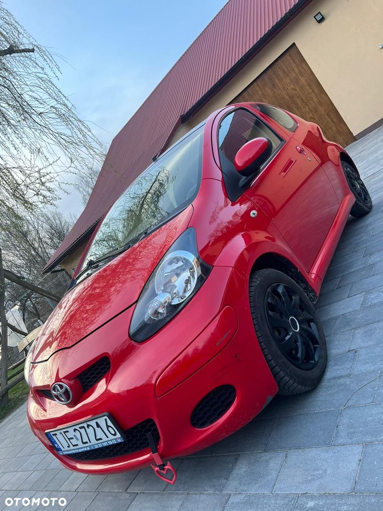 Toyota Aygo - 1