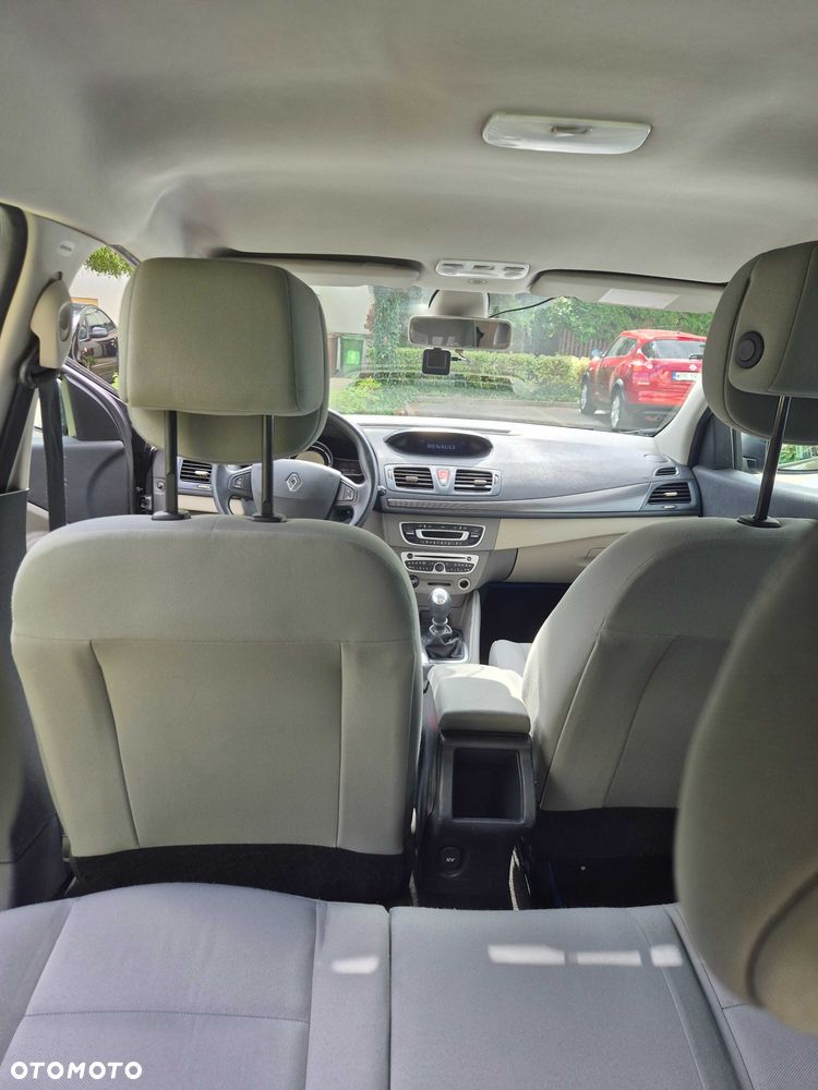 Renault Megane 2010 photo 5