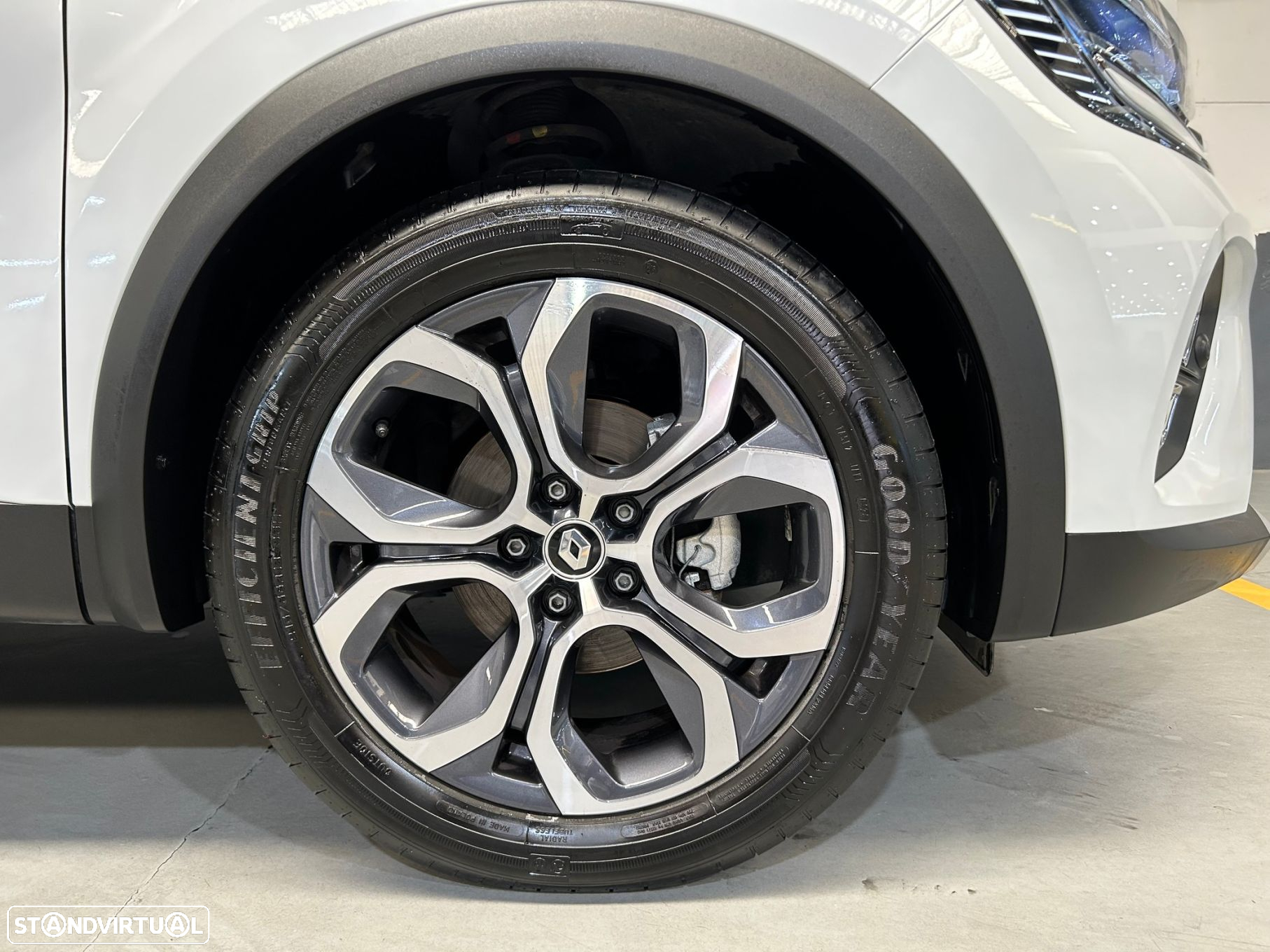 Renault Captur 1.0 TCe Techno - 11