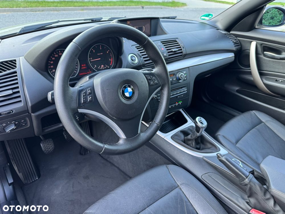BMW Seria 1 118d - 12