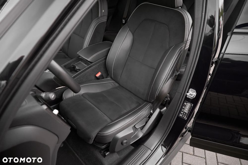 Volvo XC 40 - 29