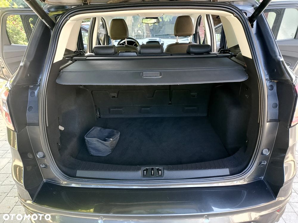 Ford Kuga 2.0 TDCi 4x4 Vignale - 23