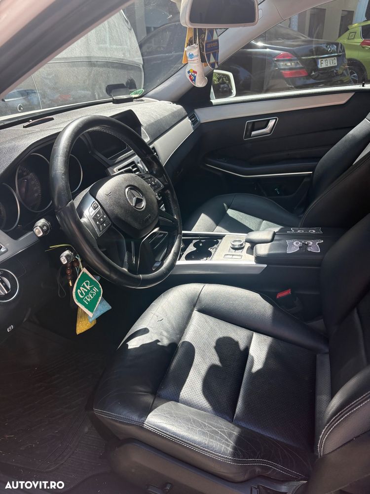 Mercedes-Benz E 220 BlueTEC 9G-TRONIC - 3