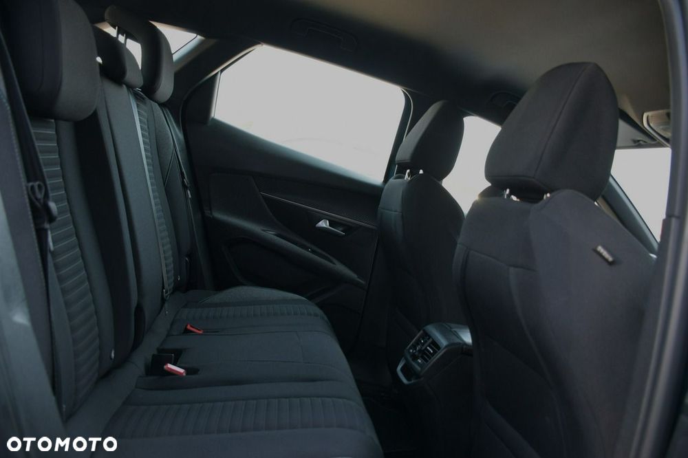 Peugeot 3008 225 e-EAT8 Allure Pack - 18