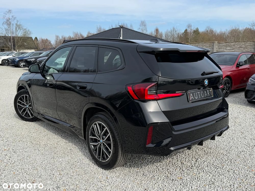 BMW X1 ver-xdrive23i-mhev-m-sport-sport - 11