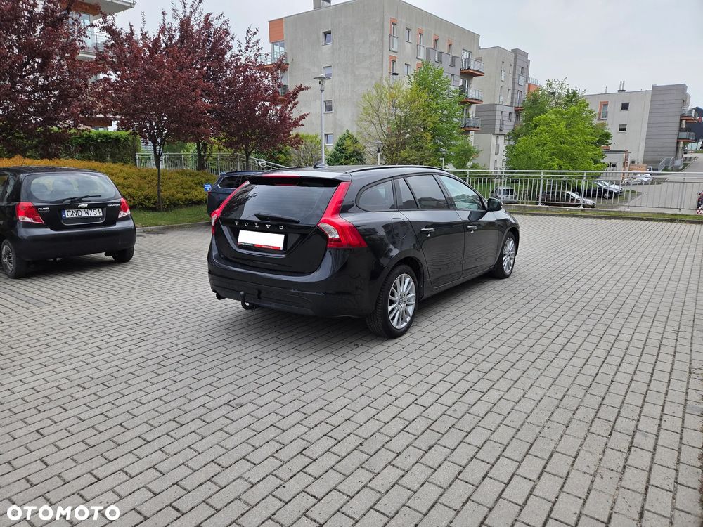 Volvo V60 D2 Kinetic - 5