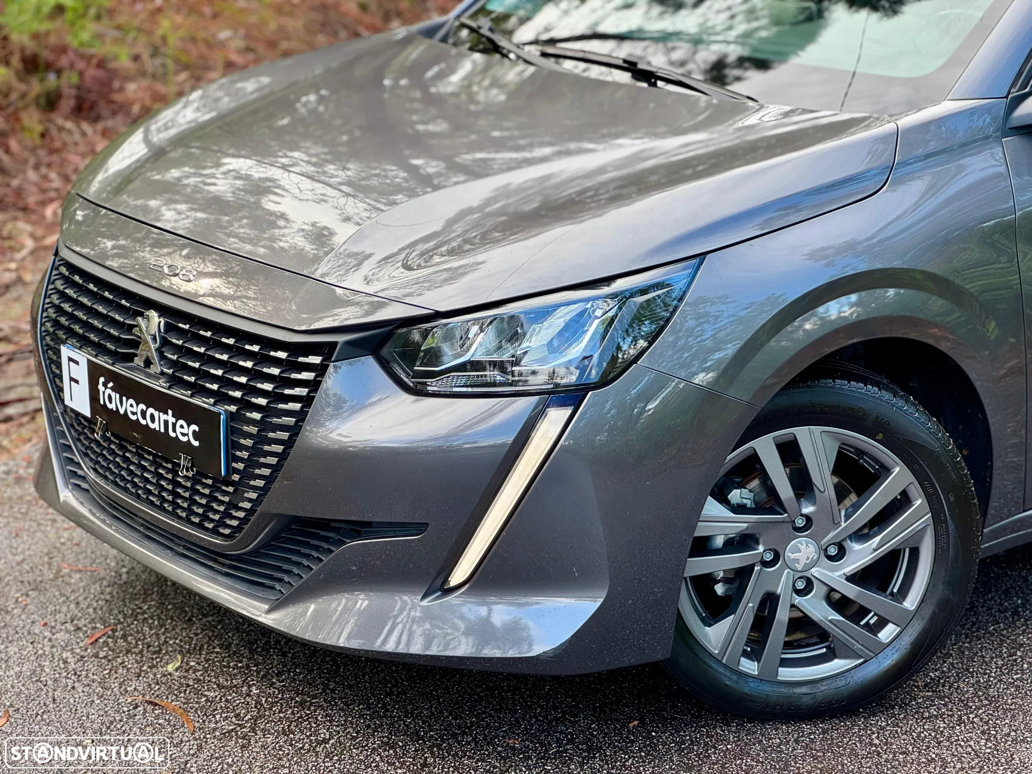 Peugeot 208 1.2 PureTech SE Style - 3