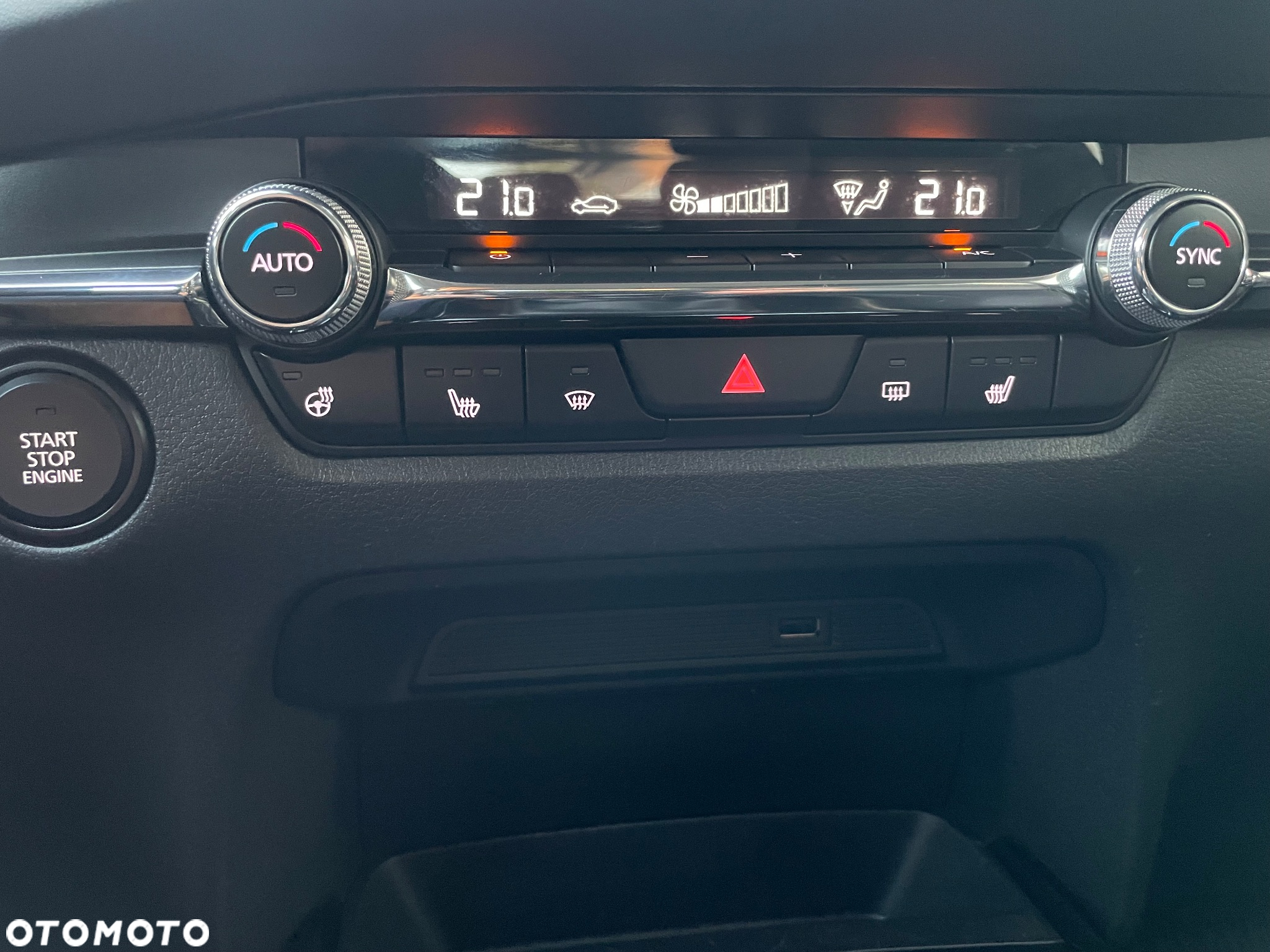 Mazda CX-30 SKYACTIV-X 2.0 M-Hybrid SELECTION - 21