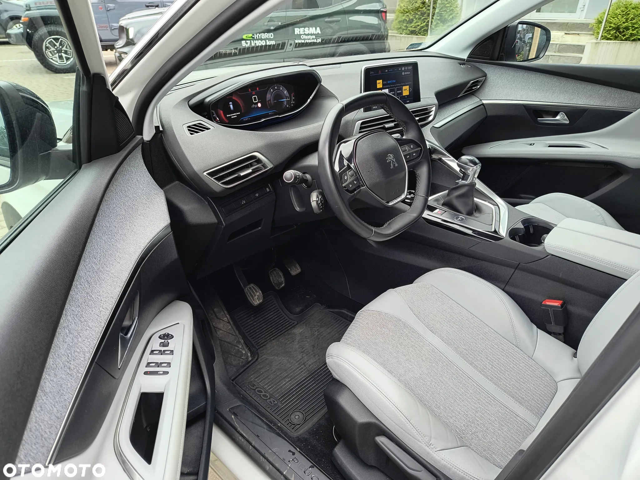Peugeot 3008 1.2 PureTech Allure S&S - 7