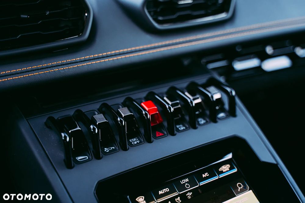 Lamborghini Huracan EVO - 16