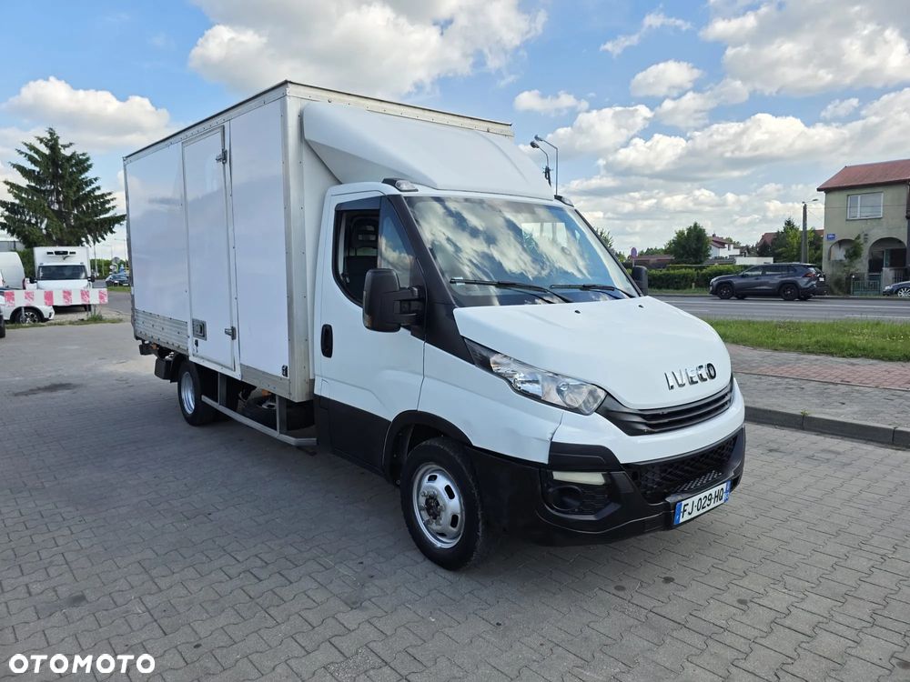 Iveco Kontener+Winda 35c146 - 3