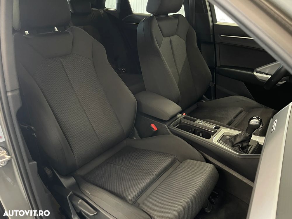 Audi Q3 2.0 35 TDI S tronic quattro Advanced - 10
