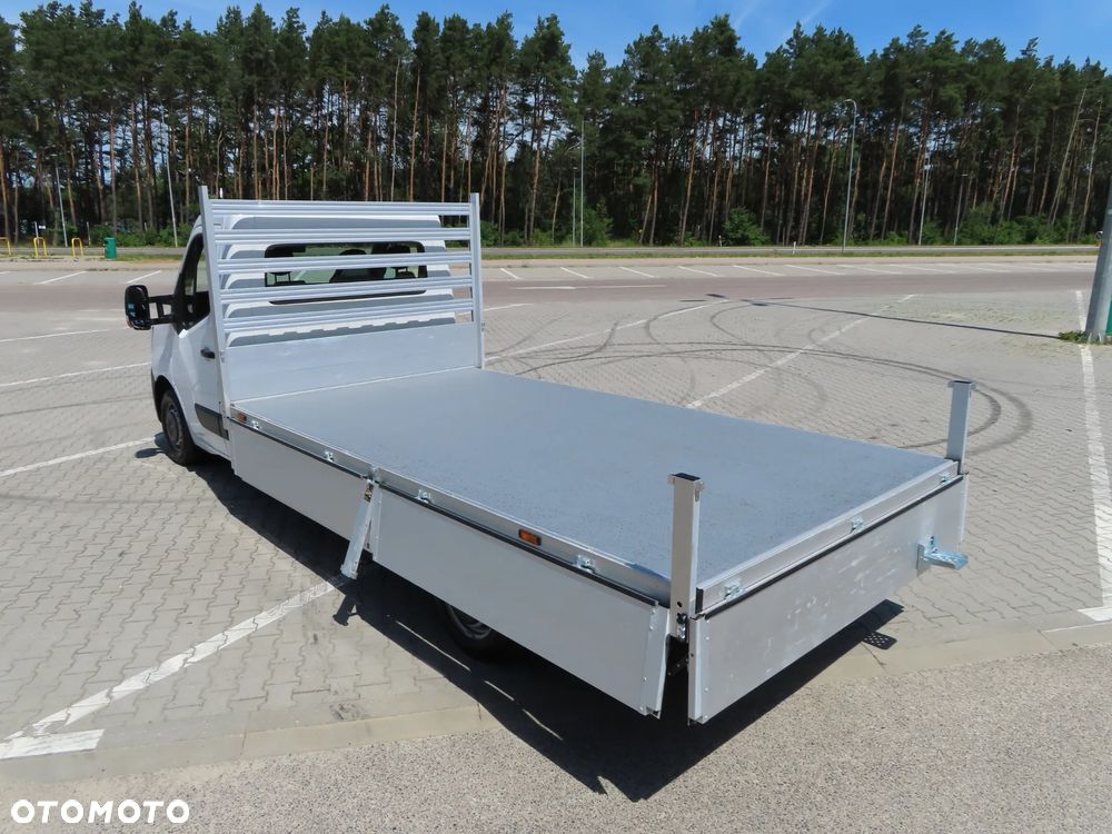 Renault Master 2.3 dCi 145 KM Skrzynia 4118 mm 8 Euro Palet WZMACNIANY 1219 Kg Ładowność HAK 2500 Kg Stan Jak NOWY POLECAM - 23