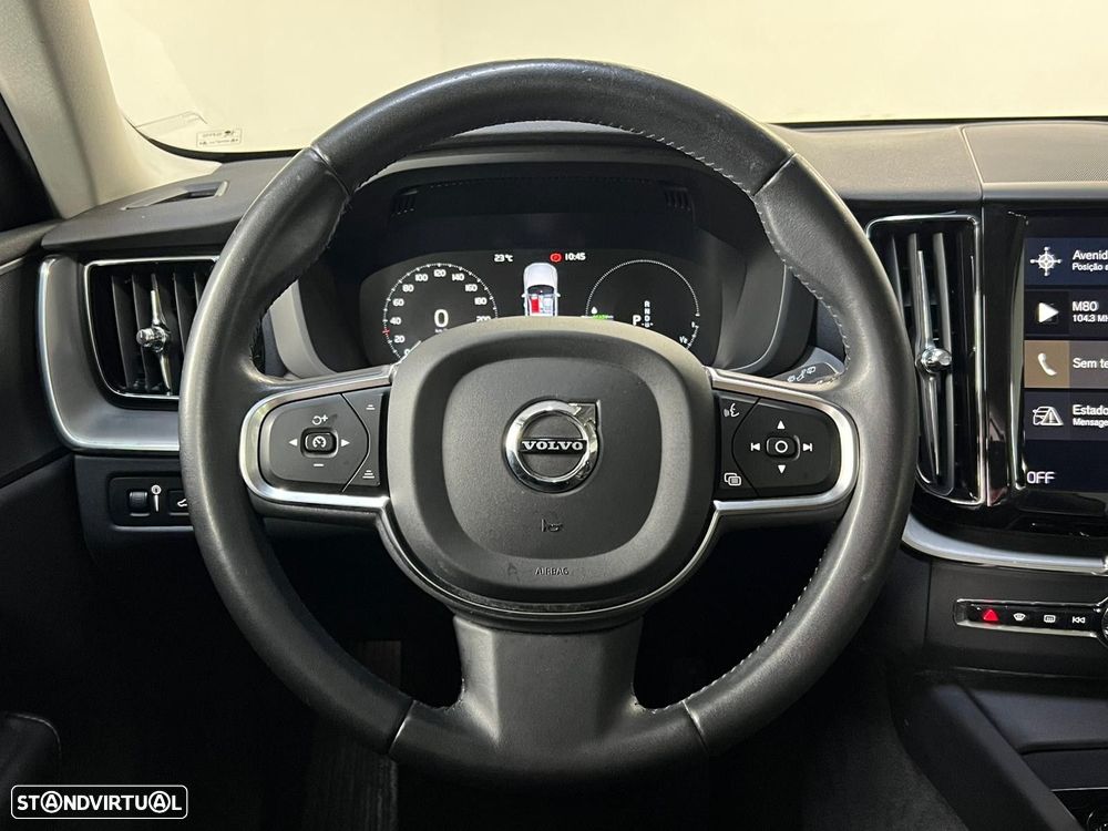 Volvo XC 60 2.0 T8 PHEV Inscription AWD - 10