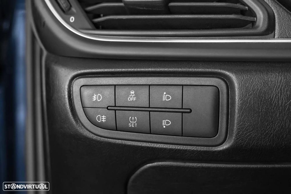 Fiat Tipo Station Wagon 1.6 M-Jet Lounge - 28