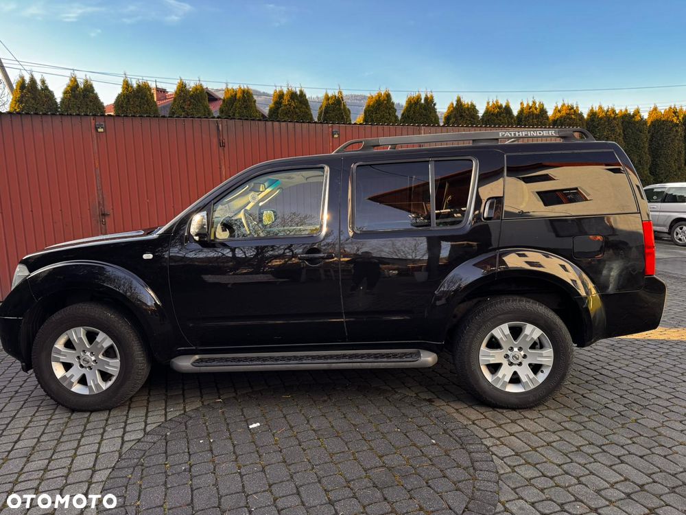 Nissan Pathfinder 2.5 dCi Premium - 29