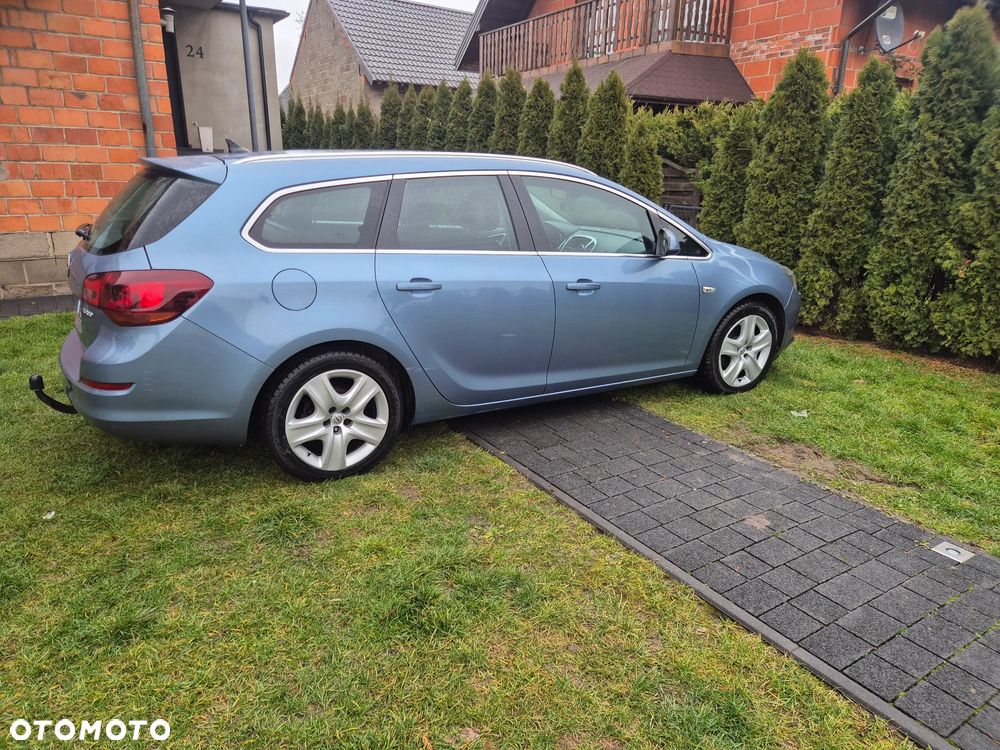 Opel Astra 1.4 T Sport S&S - 10