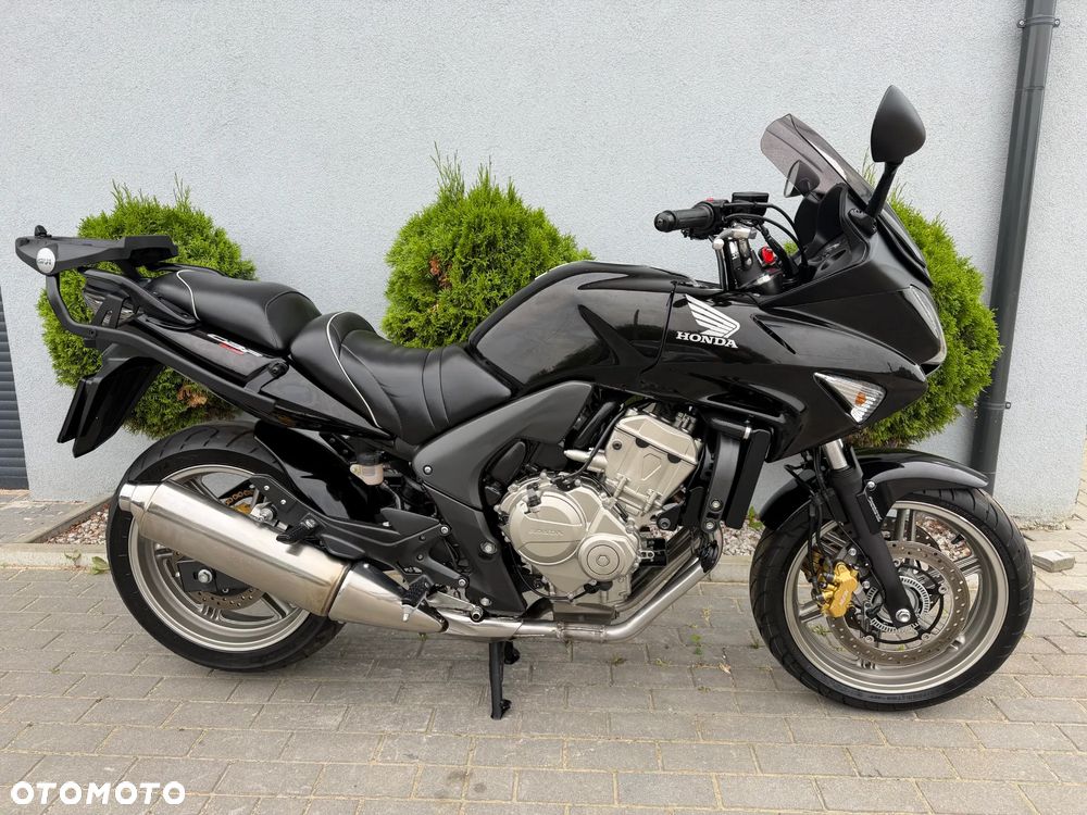 Honda CBF - 2