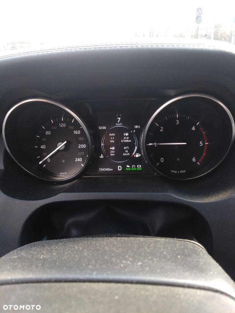 Land Rover Range Rover Evoque - 17