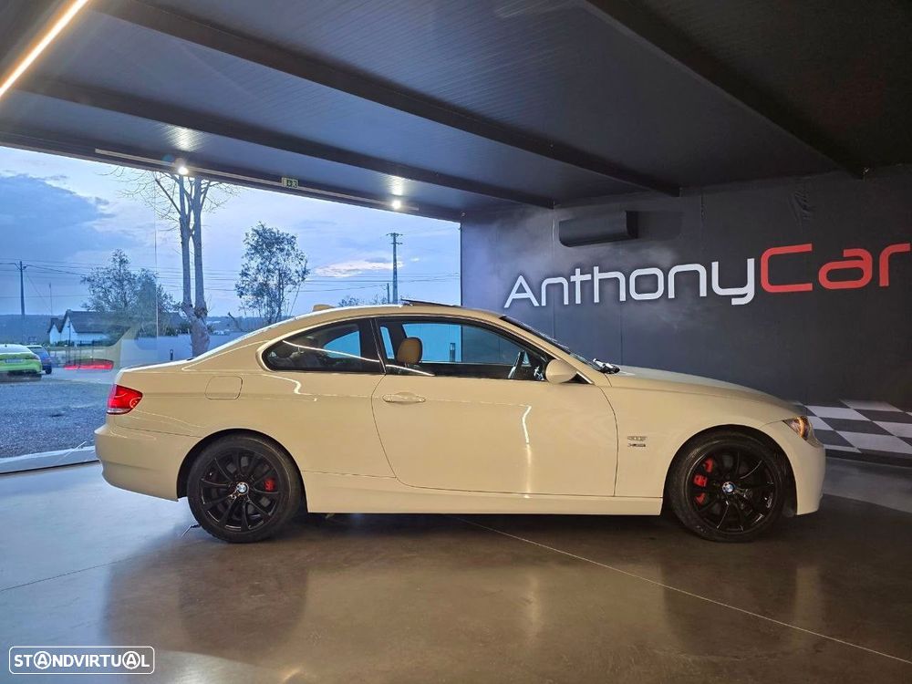 BMW 335 i xDrive Aut. Edition Exclusive - 29