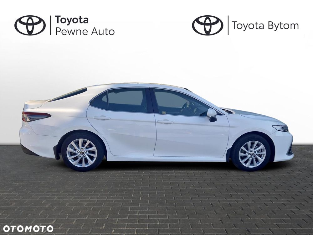 Toyota Camry 2.5 Hybrid Comfort CVT - 11