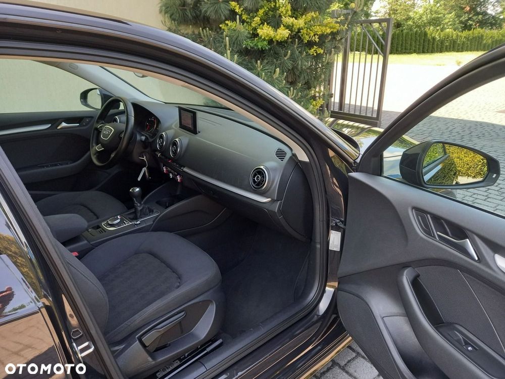 Audi A3 Sportback 1.6 TDI(clean diesel) Ambition - 23
