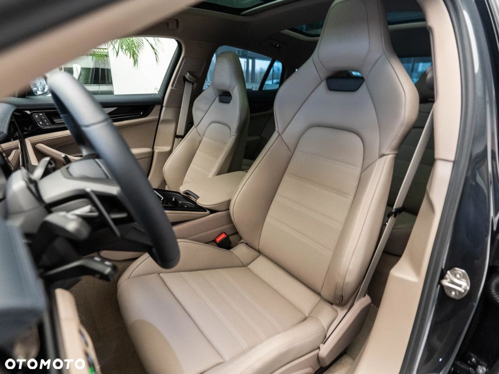 Porsche Panamera 4S E-Hybrid - 10