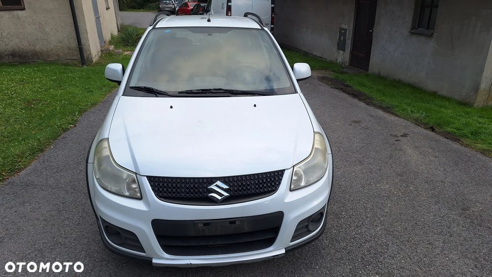 Suzuki SX4 1.6 VVT 4x4 Comfort - 2