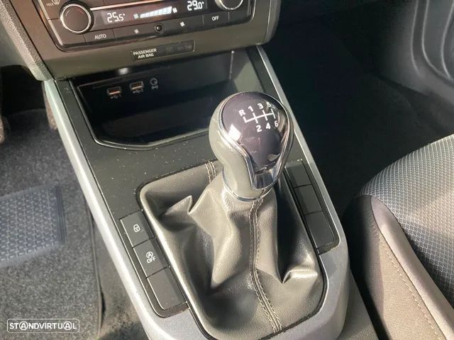 SEAT Arona 1.0 TSI Style - 26