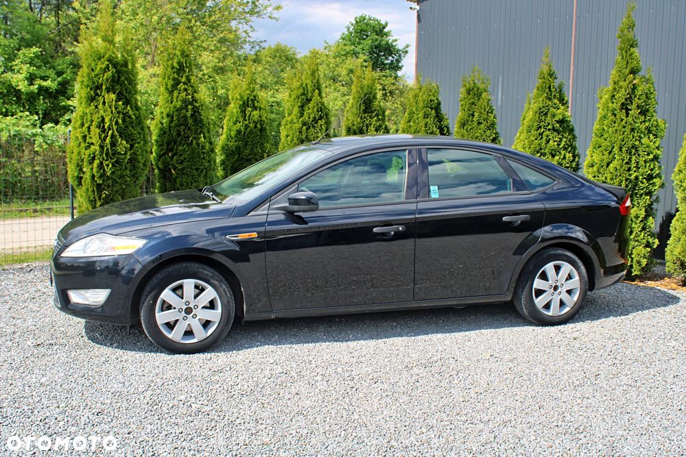 Ford Mondeo 1.8 TDCi Ambiente - 10