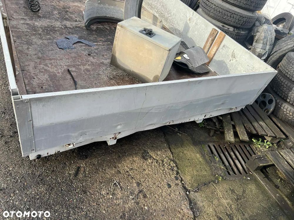 Skrzynia ładunkowa IVECO 208CM. SZER / 385CM. DŁ !! TRANSPORT !! - 4