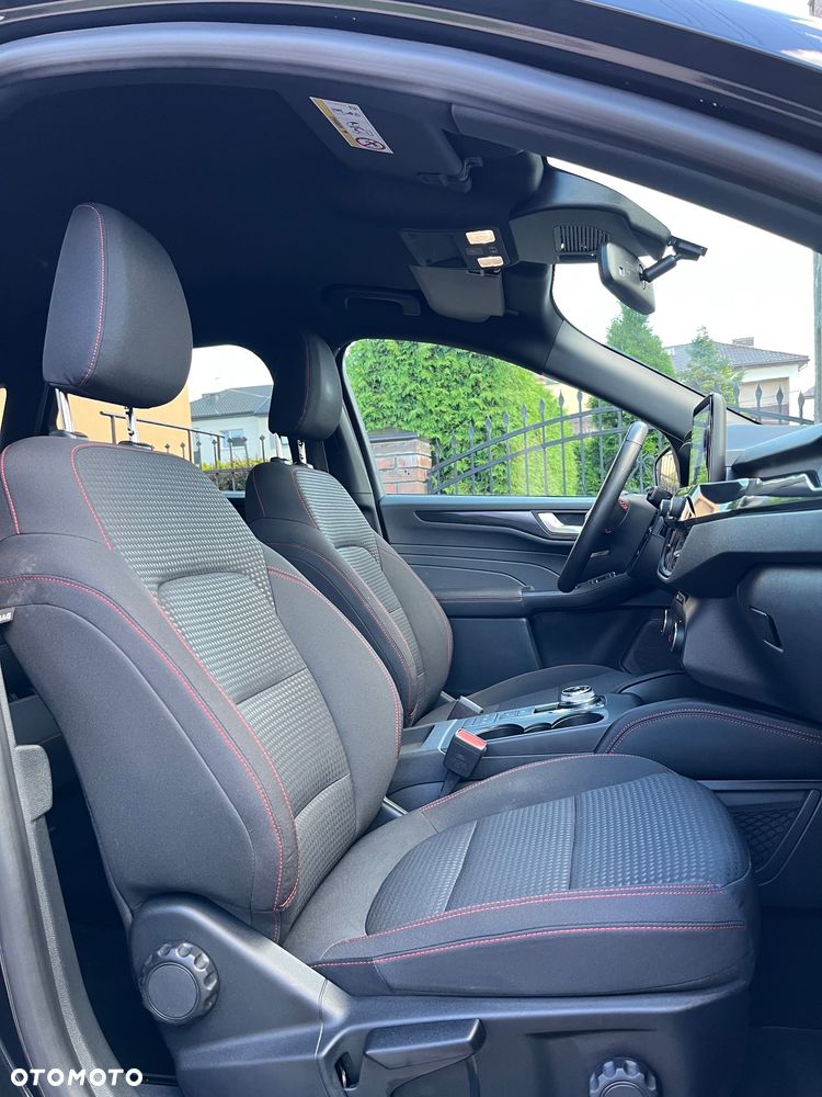 Ford Kuga 2.5 Duratec FHEV ST-LINE - 16
