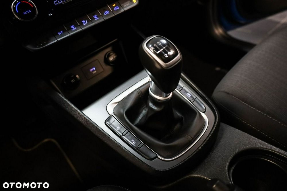 Hyundai Kona - 23