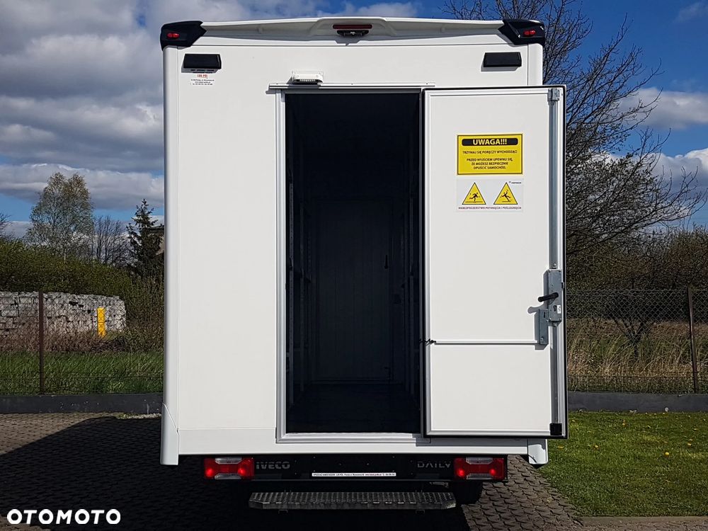 Iveco DAILY KONTENER NISKOPODŁOGOWY 4,43x2,23x2,42 SKLEP FOODTRUCK BAR KLIMA KONIOWÓZ KAMPER - 5