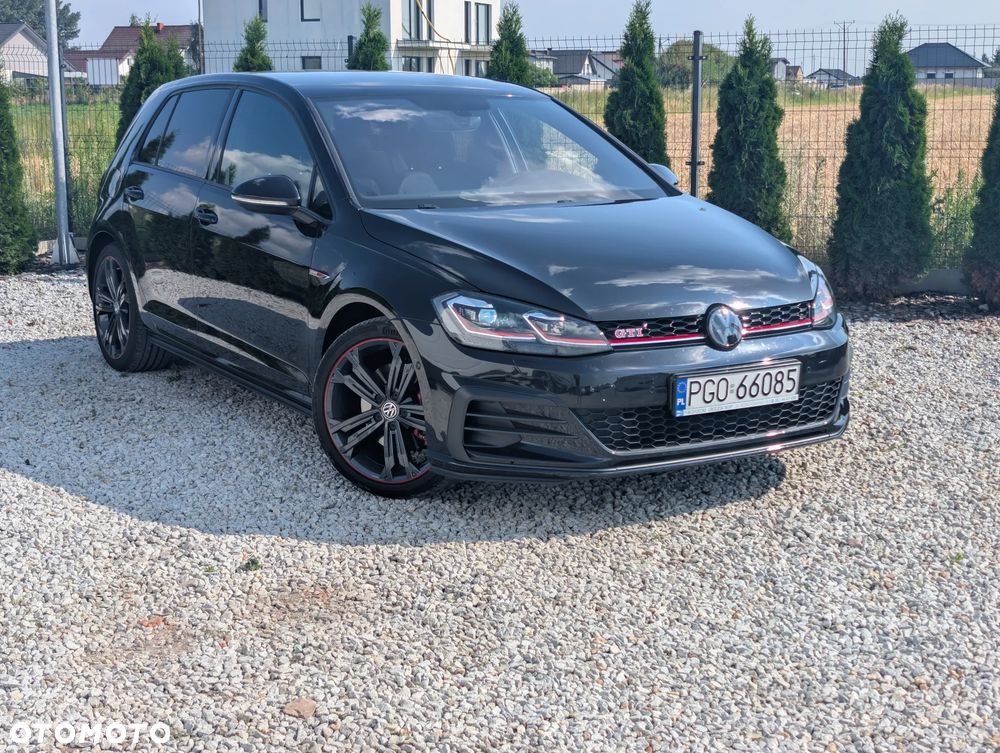 Volkswagen Golf GTI Performance BlueMotion Technology DSG - 3