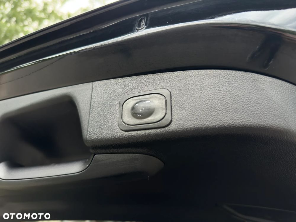 Ford Focus 2.0 EcoBlue ST - 21