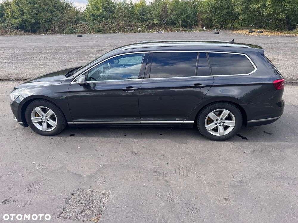 Volkswagen Passat 2.0 TDI SCR DSG Highline - 3