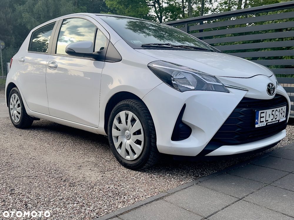 Toyota Yaris 1.0 Life EU6 - 7